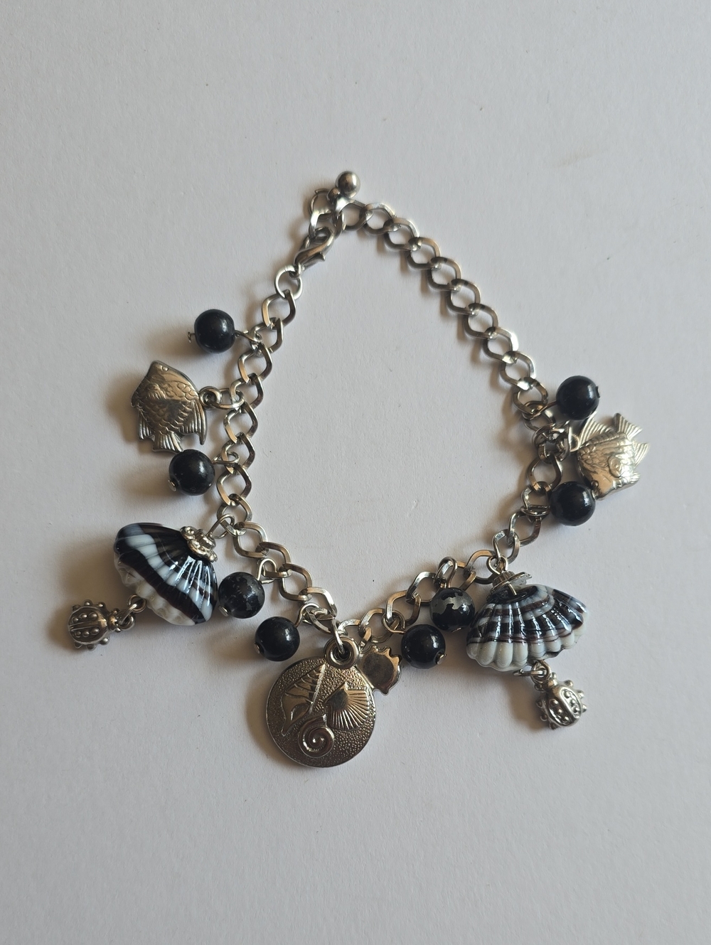 Seashell Charm Bracelet with Black Beads